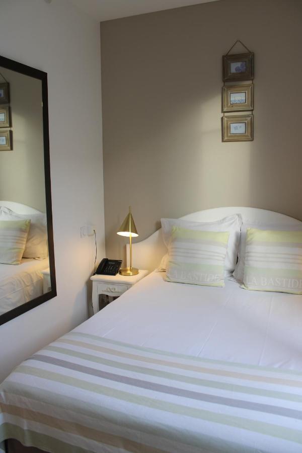 Hotel La Des Oliviers De Charme 3*