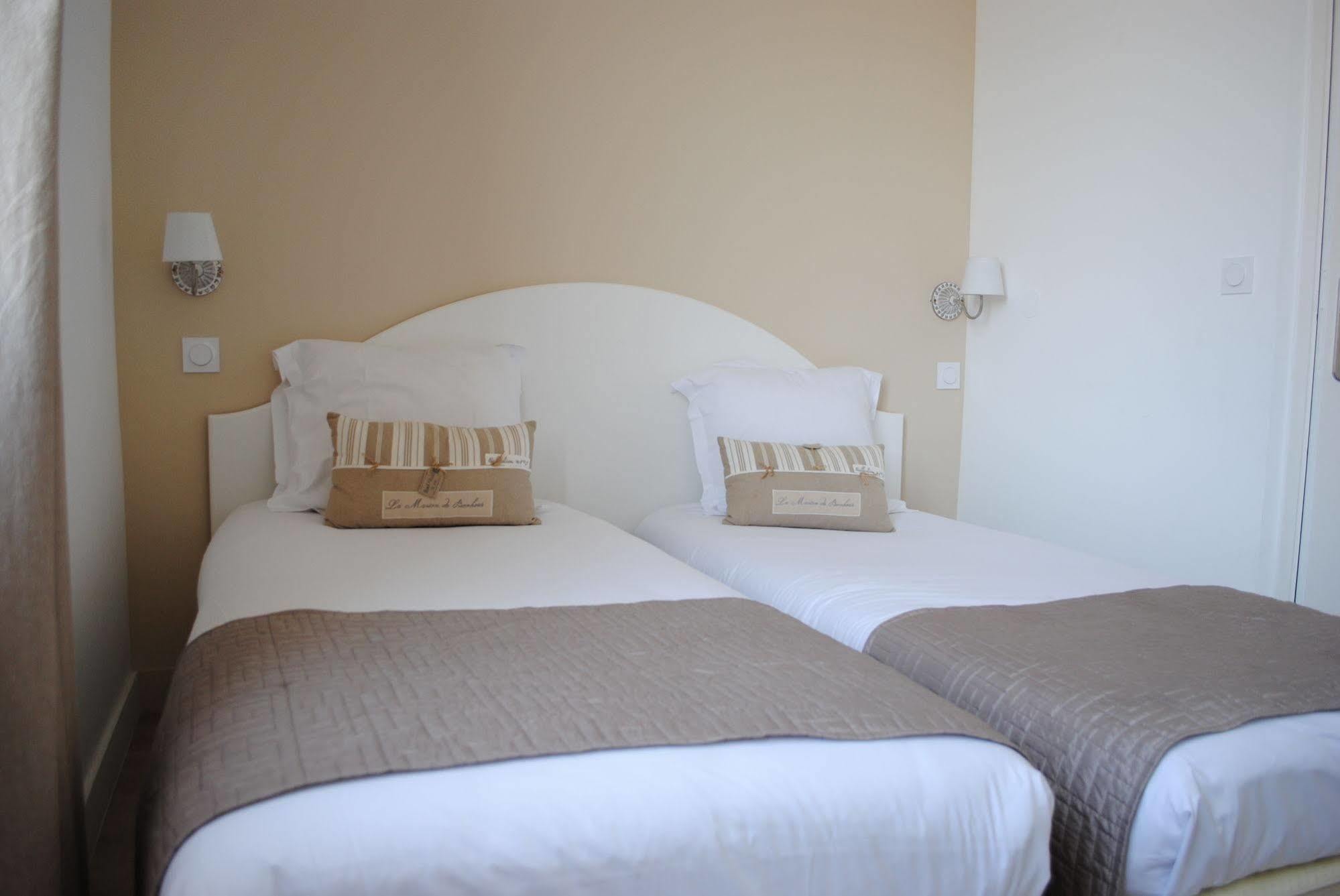 La Des Oliviers De Charme Hotel 3*